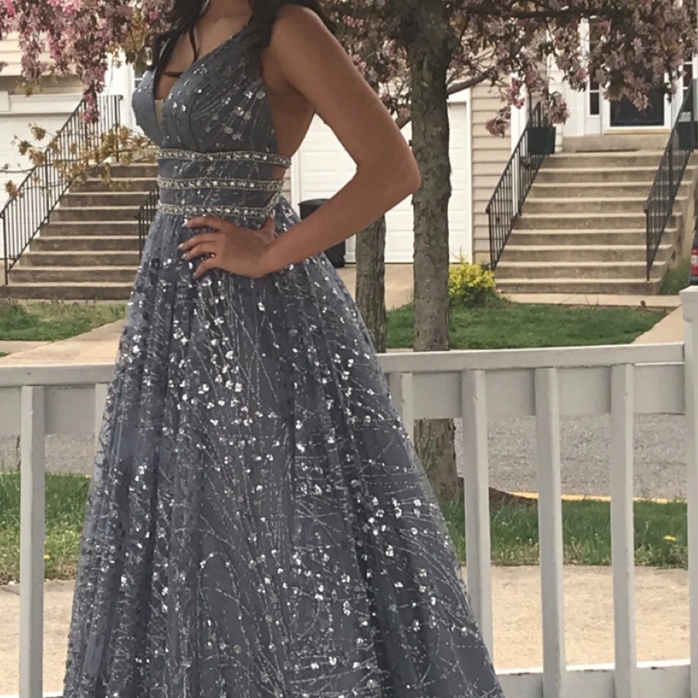Prom Dress - Picture 6 of 6